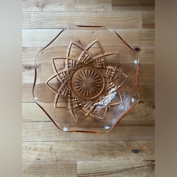 Pink Depression Bowl - Picture 10 of 13